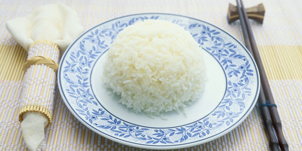 Πως να μαγειρέψετε το ρύζι για να μειώσετε τις θερμίδες του στο μισό; - Media