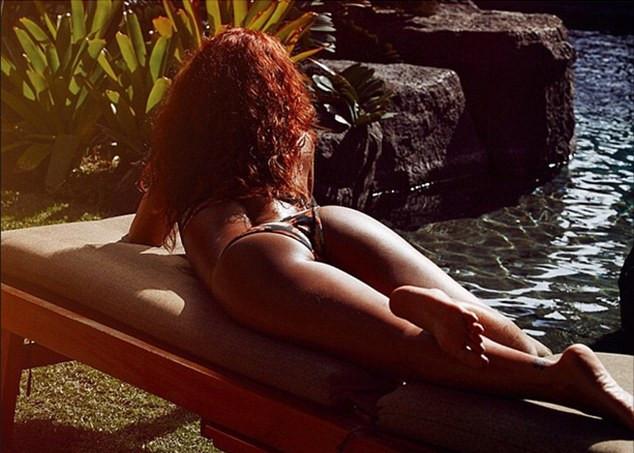 Ριάνα: πιο σέξι από ποτέ στη Χαβάη (Photos)  - Media