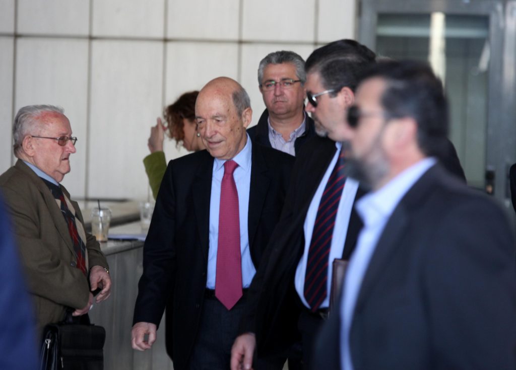 Τετ α τετ Άκη με Σημίτη και Βενιζέλο (Photos) - Media