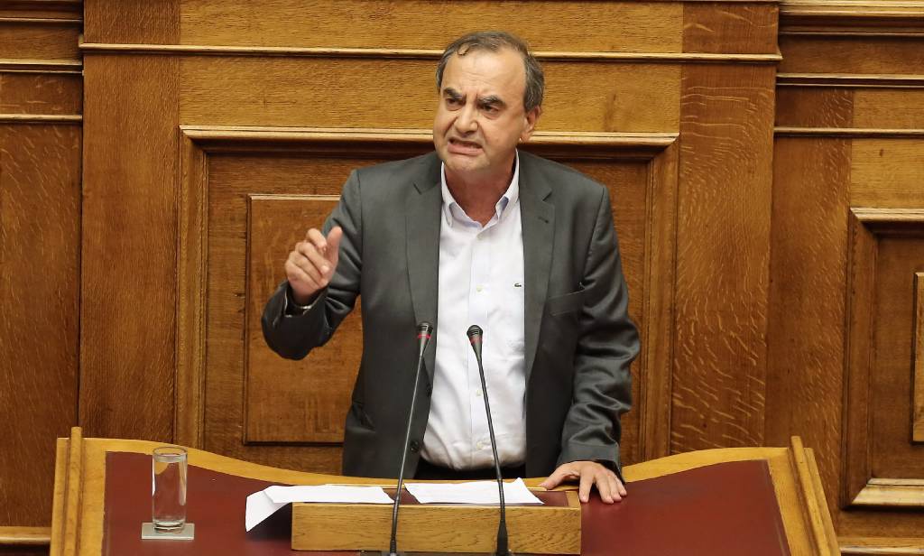 Αναλογιστικές μελέτες για τις εθελουσίες στις τράπεζες ζητά ο Στρατούλης - Media