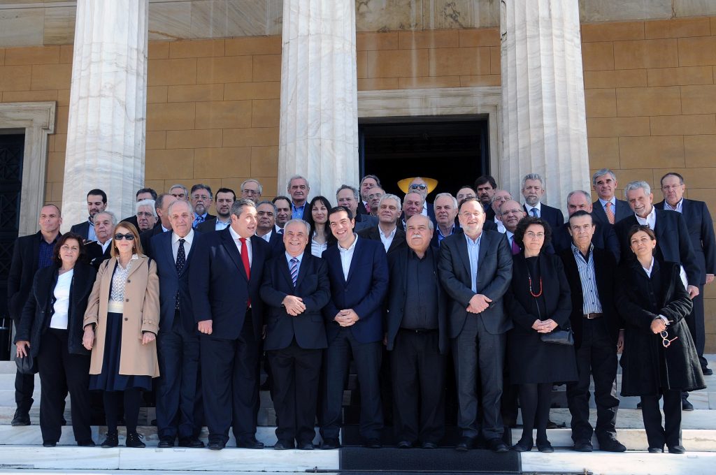 «Αυγή»: Είστε κυβέρνηση όχι συνομοσπονδία – Η περίοδος χάριτος δεν θα κρατήσει για πάντα - Media