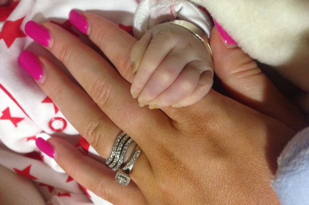 Teddy, το νεογέννητο που έζησε μόλις 100 λεπτά και έγινε ο νεαρότερος δωρητής οργάνων - Media