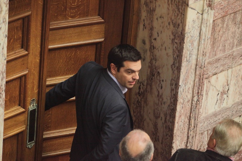 Δημοσκόπηση: Στα ψηλά ο Τσίπρας- Δυσαρέσκεια για....οικονομία - Media