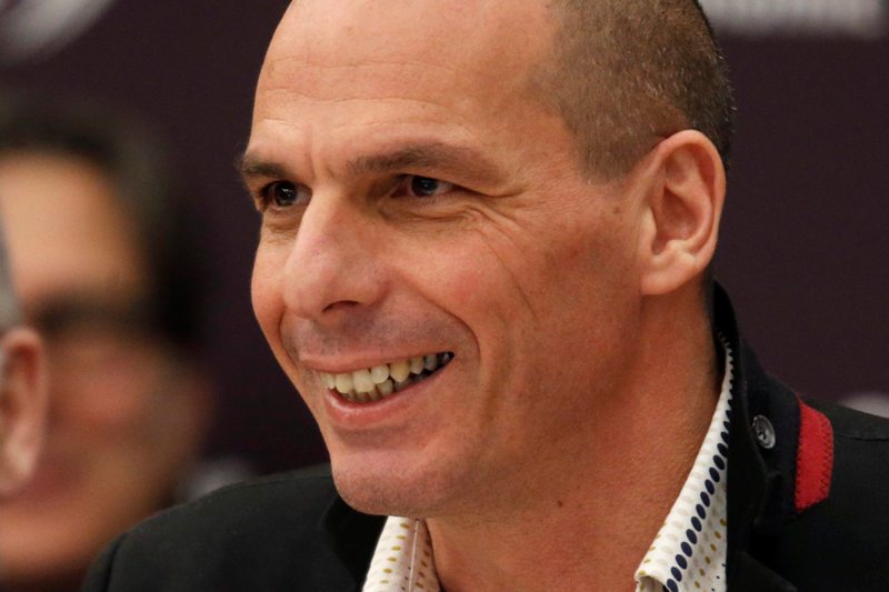 Ο Βαρουφάκης βλέπει ανάκαμψη μετά τον Ιούνιο - Media