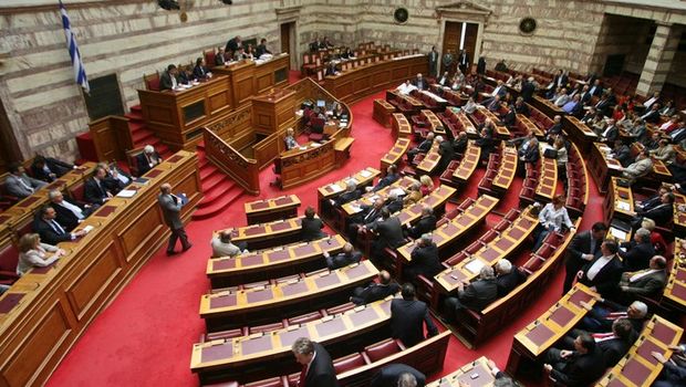 Έντονη αντιπαράθεση στη Βουλή κατά τη συζήτηση του νομοσχεδίου για την ΕΡΤ - Media