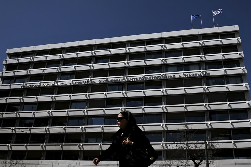 Το Spiegel σκόπιμα παραπληροφορεί, λέει το ΥΠΟΙΚ για τα περί χρεοκοπίας της Ελλάδας - Media