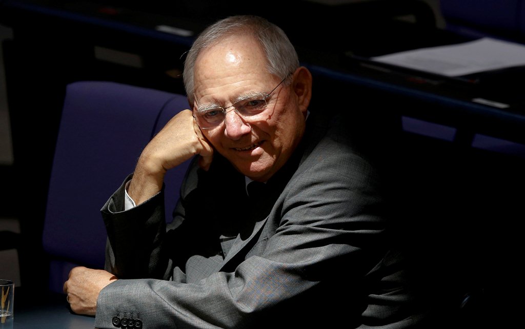 Σόιμπλε: Είχα συμβουλεύσει τον Παπανδρέου υπέρ του δημοψηφίσματος - Media