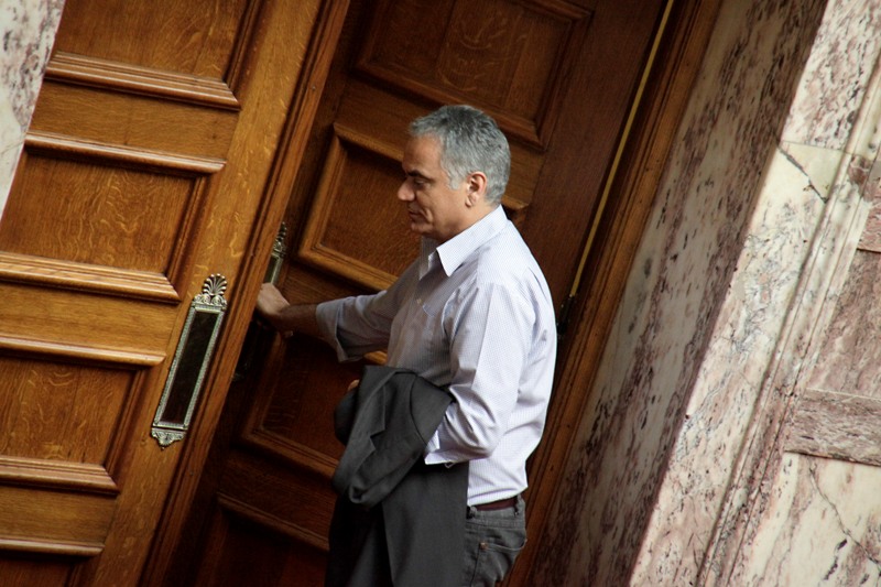 Σκουρλέτης: Δεν πρέπει να αποκλείεται η προσφυγή στις κάλπες - Media