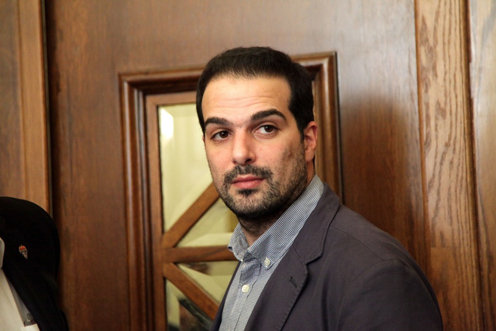 Σακελλαρίδης κατά Σαμαρά για τα περί «φοροεπιδρομής» - Media