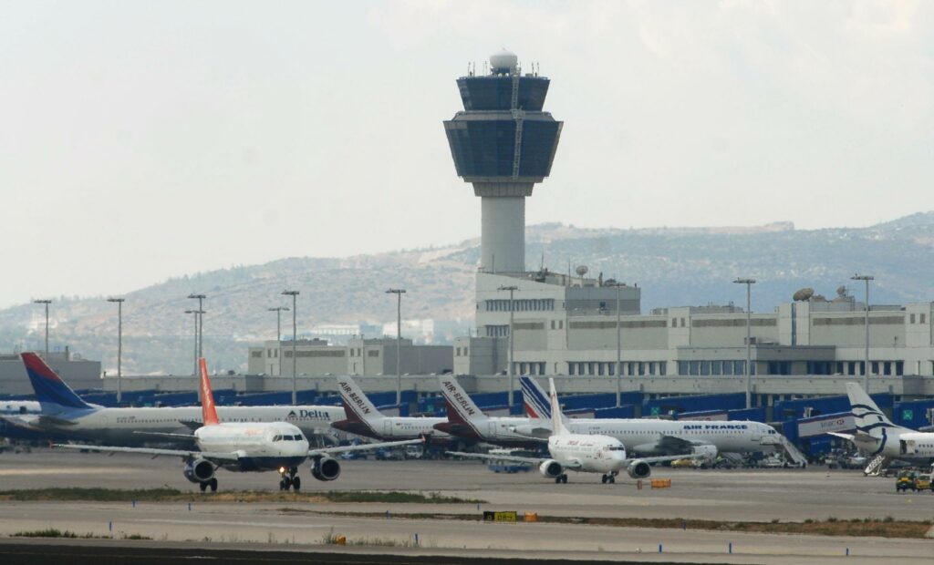 Απεργούν οι εργαζόμενοι στην ΥΠΑ το τριήμερο του Αγίου Πνεύματος - Media