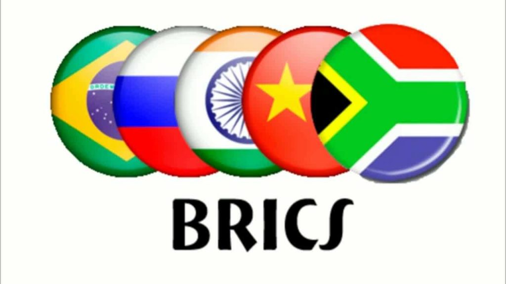 Οι Ρώσοι αναλύουν πως οι BRICS μπορούν να γίνουν αντίβαρο του ΔΝΤ για την Ελλάδα - Media
