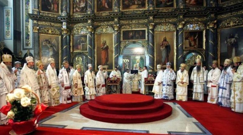 Καθαίρεσαν ορθόδοξο επίσκοπο για ακολασίες και έκφυλη συμπεριφορά - Media