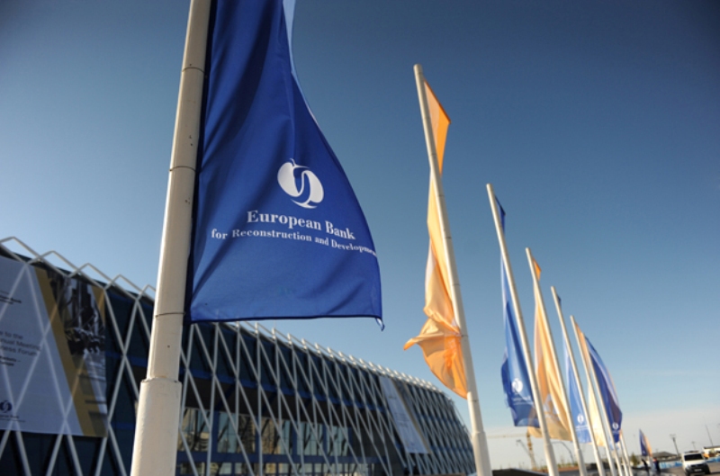 EBRD: Στο 2% η ανάπτυξη της ελληνικής οικονομίας φέτος - Media