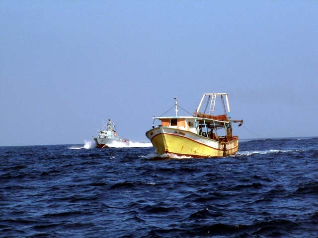 Πυρά κατά Παλαιστίνιων ψαράδων από το ναυτικό του Ισραήλ επειδή ξεπέρασαν την επιτρεπόμενη ζώνη αλιείας - Media