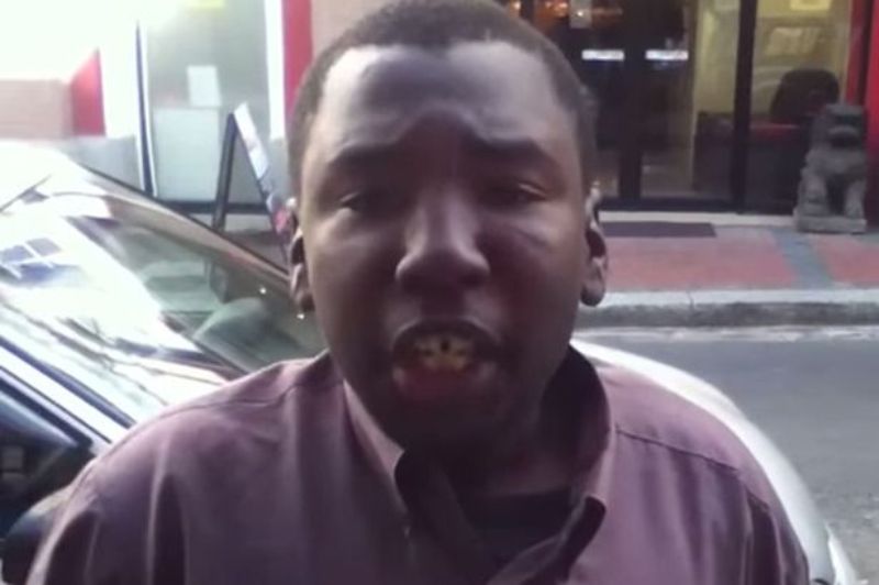 Ο άνθρωπος που μιμείται τουλάχιστον 11 ήχους ζώων (Video) - Media