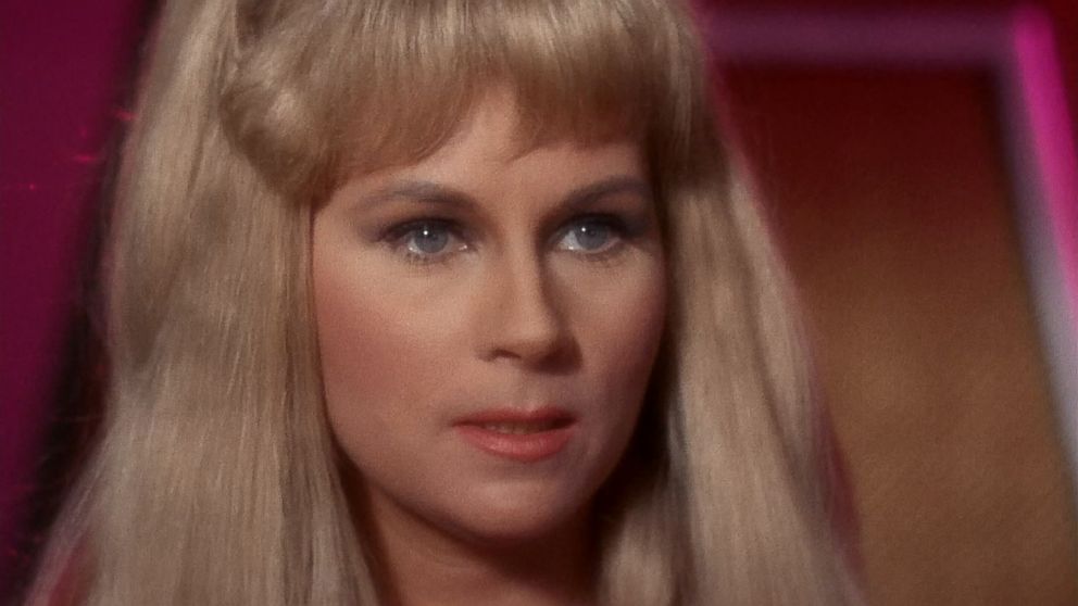 Πέθανε η ηθοποιός του Star Trek, Γκρέις Λι Γουίτνεϊ  - Media