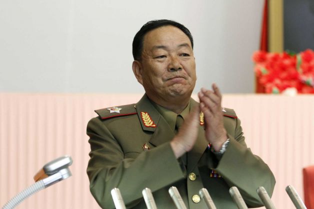 Η Β. Κορέα εκτέλεσε τον υπουργό Άμυνας γιατί τον… πήρε ο ύπνος! - Media
