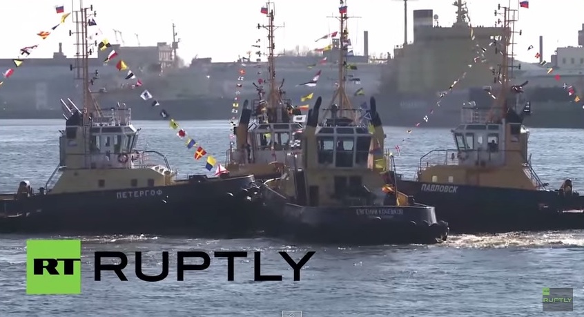 Παγοθραυστικά «χορεύουν» στην Αγία Πετρούπολη (Video) - Media