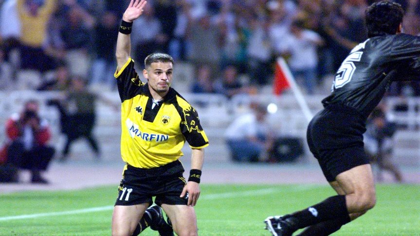 Το αξιομνημόνευτο fairplay του Ντέμη στον τελικό Κυπέλλου στις 10 Μαΐου  2000 (Video) - Media