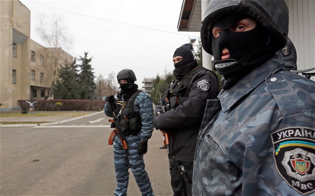 Στην Αθήνα για νοσηλεία ένοπλοι της «αντιτρομοκρατικής» επιχείρησης στην ανατολική Ουκρανία - Media