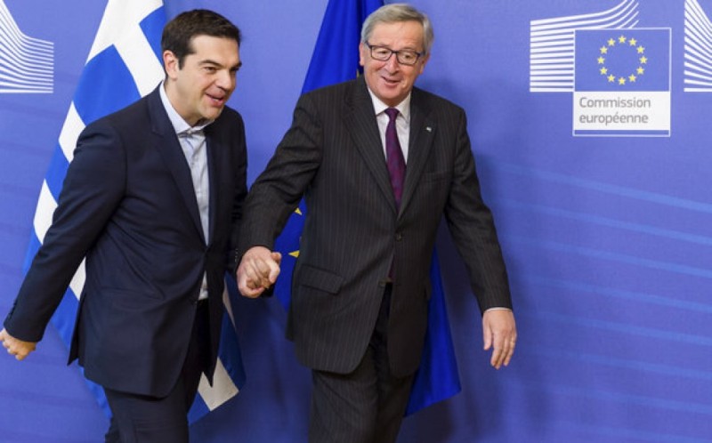 Γιούνκερ: Σαν ασκούμενοι σε εγχείριση ανοιχτής καρδιάς Τσίπρας-Βαρουφάκης - Media