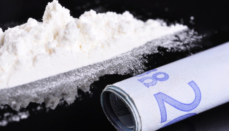 Αντί για σκόνη βανίλιας για κέικ τα φακελάκια είχαν...κοκαΐνη - Media