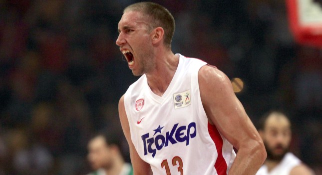 Ο Μπουρούσης «σκότωσε» τον Ολυμπιακό-Νίκη για την Λαμποράλ με 96-89 - Media