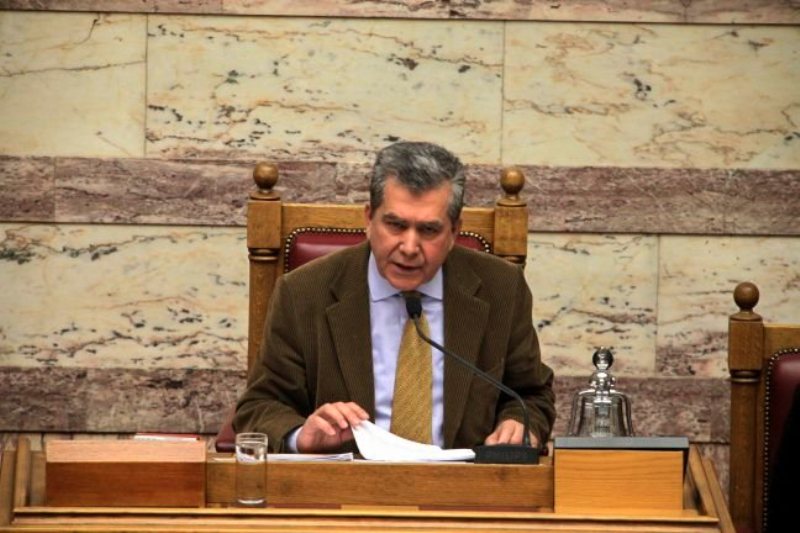 Πώς αποκάλεσε ο Μητρόπουλος το Βαρουφάκη στη Βουλή (Video) - Media