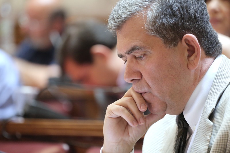 Μητρόπουλος: Το δημοψήφισμα είναι μονόδρομος - Media