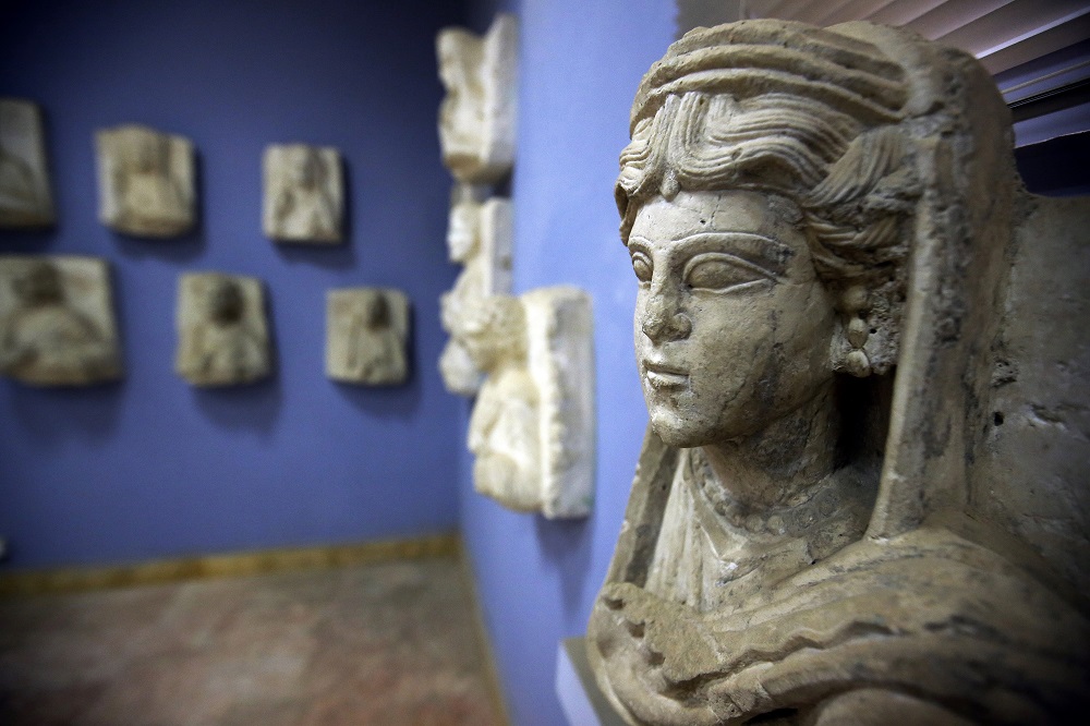 Στο αρχαιολογικό μουσείο της Παλμύρας οι τζιχαντιστές - Media