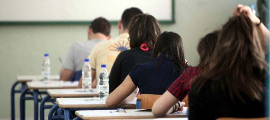 Στην τελική ευθεία για τις πανελλήνιες εξετάσεις - Media