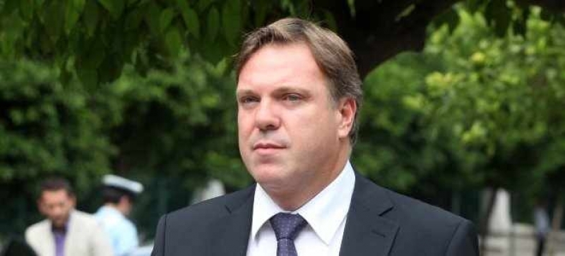 Πεταλωτής: Ψευδεπίγραφη συμμαχία, το δήθεν προοδευτικό μέτωπο - Media