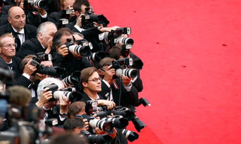 Κάννες: δείτε το φόρεμα που συζητήθηκε όσο κανένα άλλο στο κόκκινο χαλί (Photos) - Media