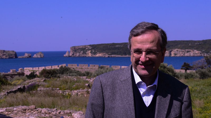 Σαμαράς: Ανεπαρκής η κυβέρνηση - Media