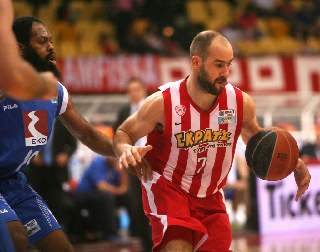 Ισπανοί αποθεώνουν τον Βασίλη Σπανούλη μετά την προπόνηση του Σαββάτου (Video) - Media