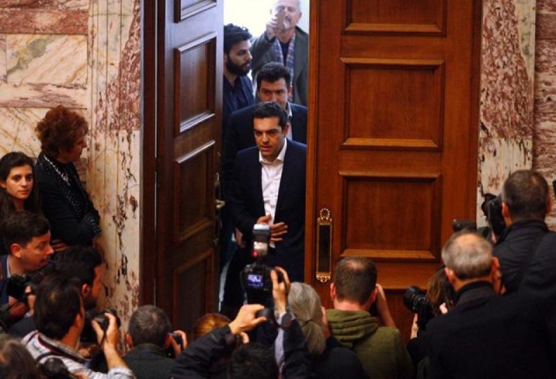 Bloomberg: Απίθανη η συμφωνία ανάμεσα στην Ελλάδα και τους πιστωτές της - Media