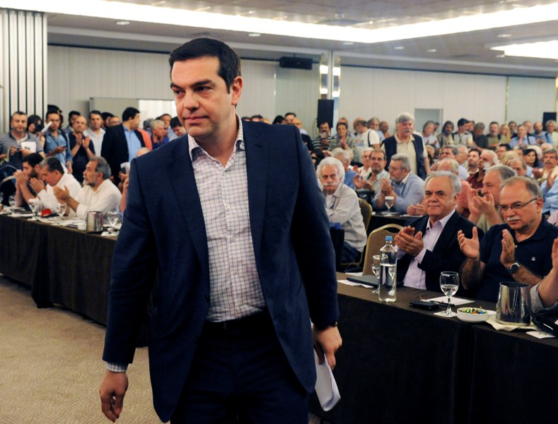 Αιχμές, προειδοποιήσεις αλλά και αποφυγή μετωπικών συγκρούσεων στην ΚΕ του ΣΥΡΙΖΑ - Media