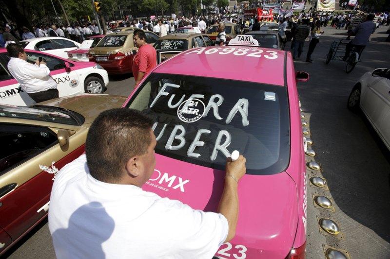 Ξεσηκωμός κατά της Uber σε Λονδίνο και Μεξικό (Photos/Video) - Media