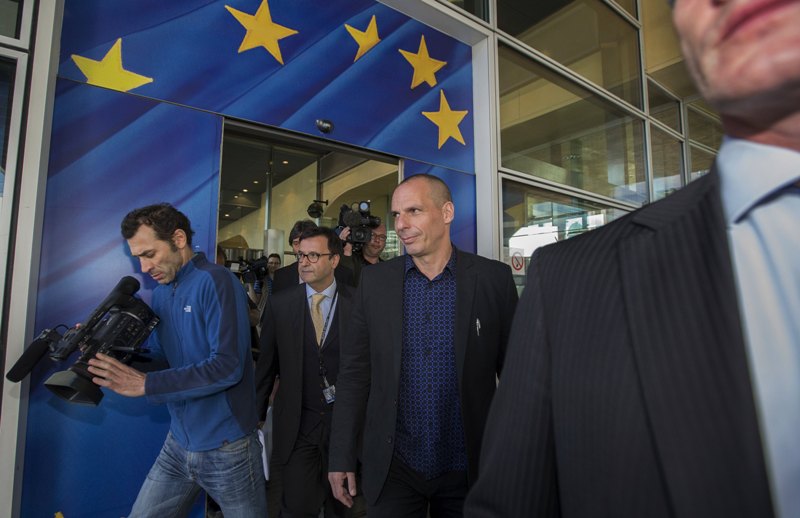 Από το Παρίσι και τις Βρυξέλλες, στη Ρώμη και από εκεί στη Μαδρίτη ο Βαρουφάκης - Media