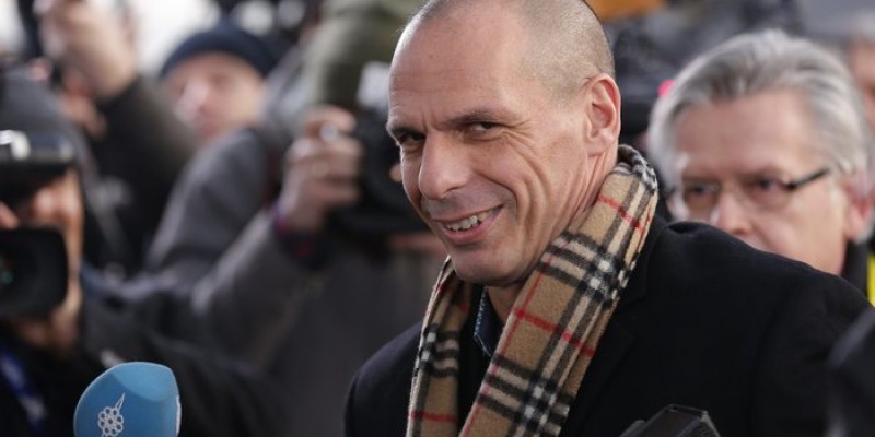 «Αρπάχτηκαν» στο twitter Spiegel - Βαρουφάκης  - Media