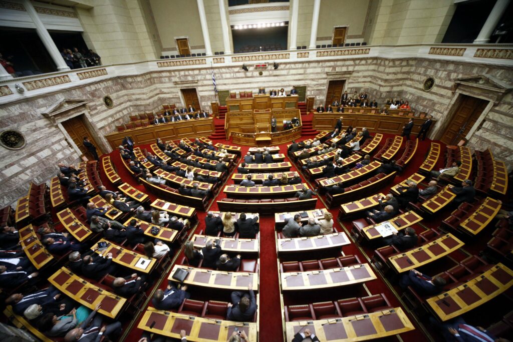 Την Βουλή θα ενημερώσει ο πρωθυπουργός για τη διαπραγμάτευση - Media