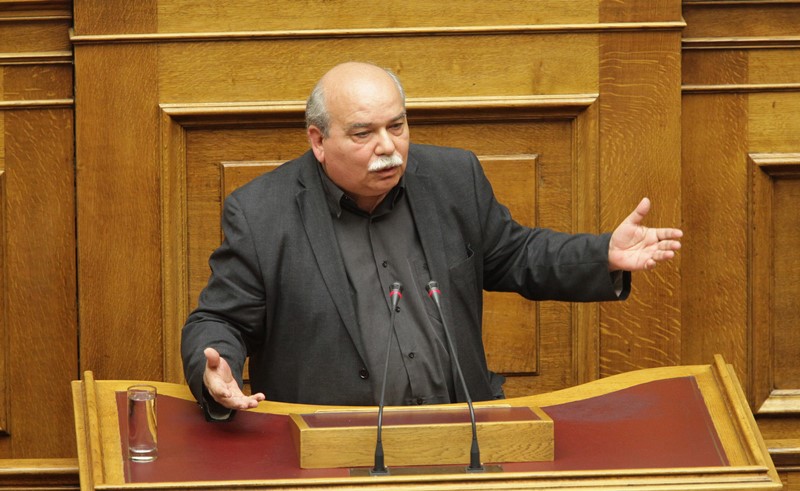 Βούτσης: Μπορεί να έρθουν μέτρα που θα προκαλέσουν δυσαρέσκεια - Media