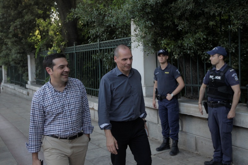 Η αισιοδοξία του Τσίπρα και η… βόλτα στον Εθνικό Κήπο με τον Βαρουφάκη - Media