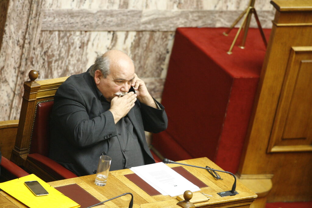 Βούτσης: Δεν ανακινείται επισήμως θέμα εκλογών - Media