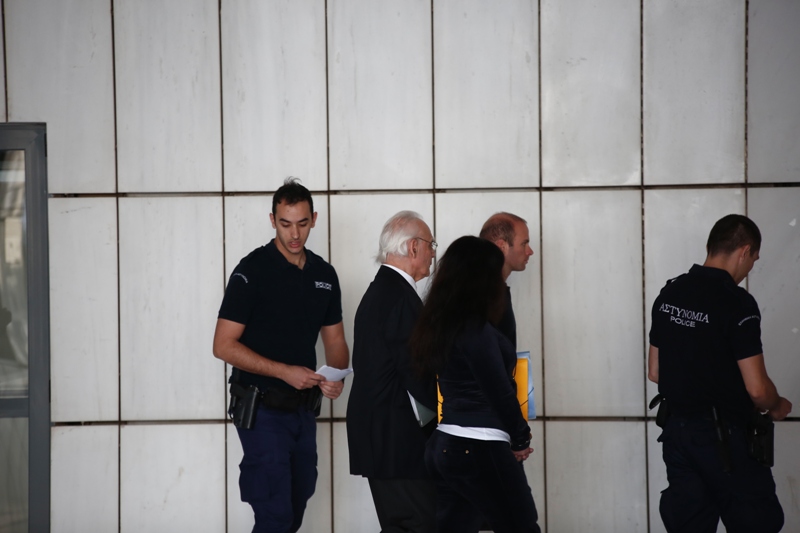 Δίκη Τσοχατζόπουλου: Αποφυλακίζεται με περιοριστικούς όρους ο επιχειρηματίας Γ. Σαχπατζίδης - Media