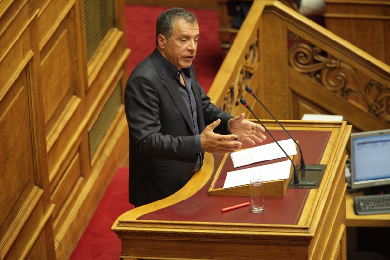 Θεοδωράκης: Να αφήσουμε πίσω τα παιχνίδια ρήξης - Media