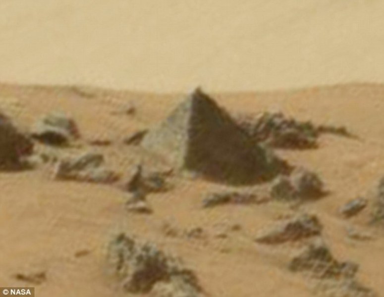 Ανακαλύφθηκε πυραμίδα στον πλανήτη Άρη! (Photos + Video) - Media