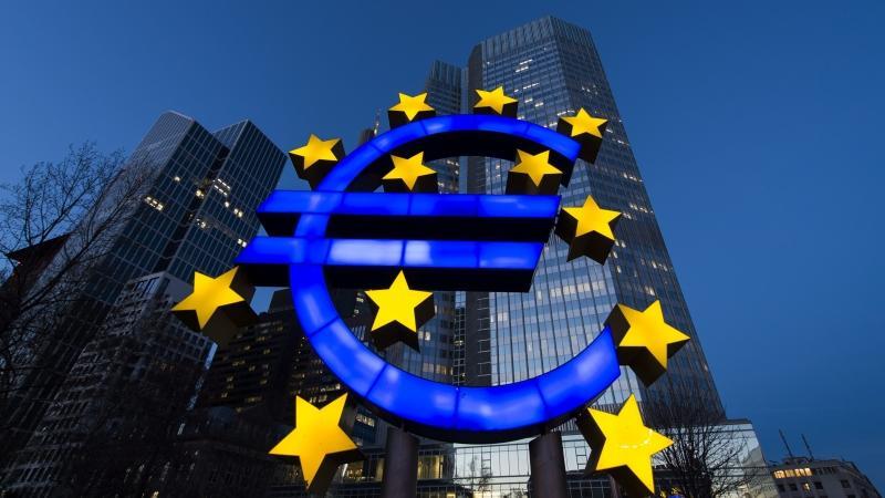 «Ανάσα» από την ΕΚΤ: Αύξησε τον ELA κατά 2,3 δισ. ευρώ - Media