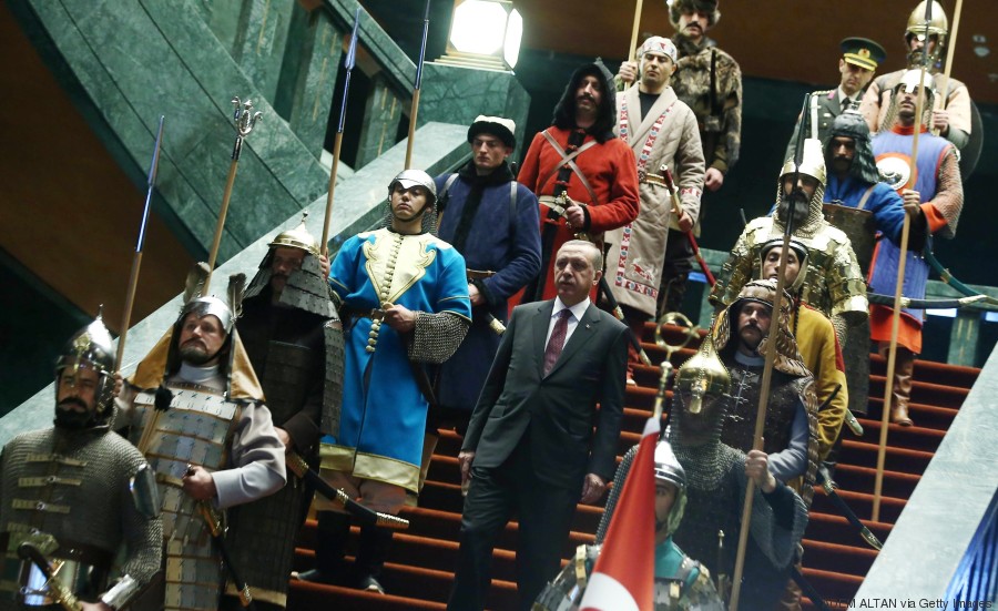 Bloomberg: Πού είναι ο Ερντογάν; Η πιο διάσημη μορφή των τουρκικών εκλογών έχει εξαφανιστεί! - Media