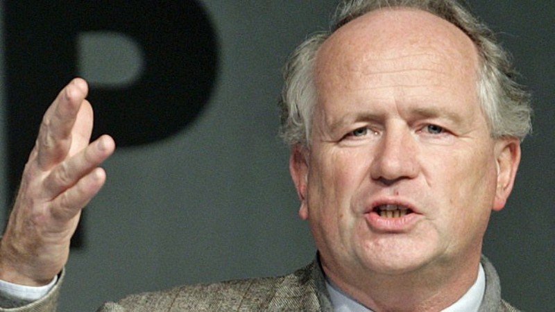 Πρώην υφ. Οικονομικών Γερμανίας: Το πρόβλημα της Ευρωζώνης δεν βρίσκεται στην Αθήνα αλλά στο Βερολίνο! - Media